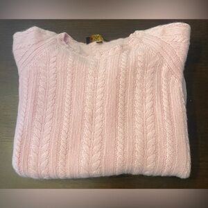 Loro Piana Soft Pink 100% cashmere Cable Knit Sweater. Size 42/US 6